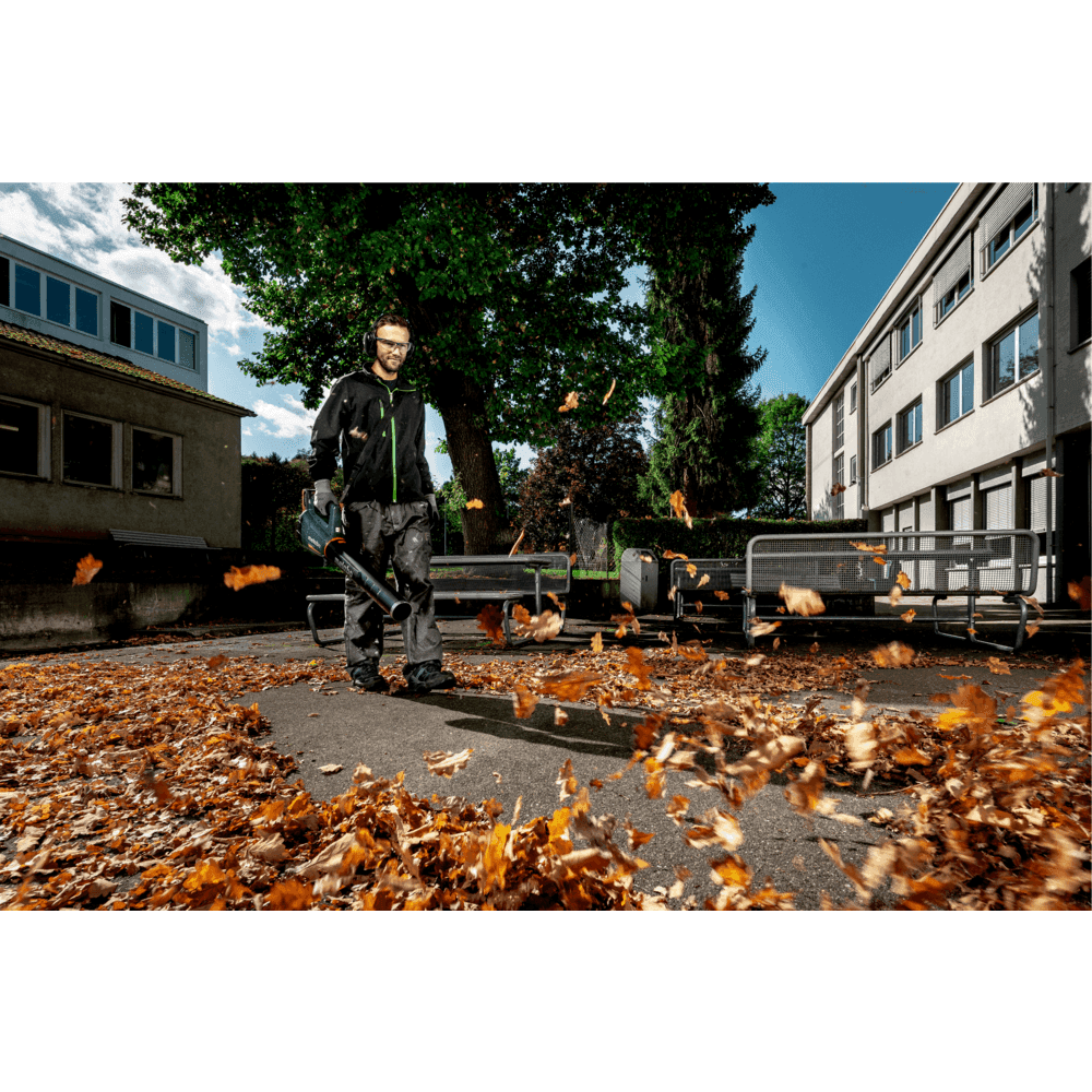 LB 18 LTX BL (601607850) Akku-Laubbläser 6