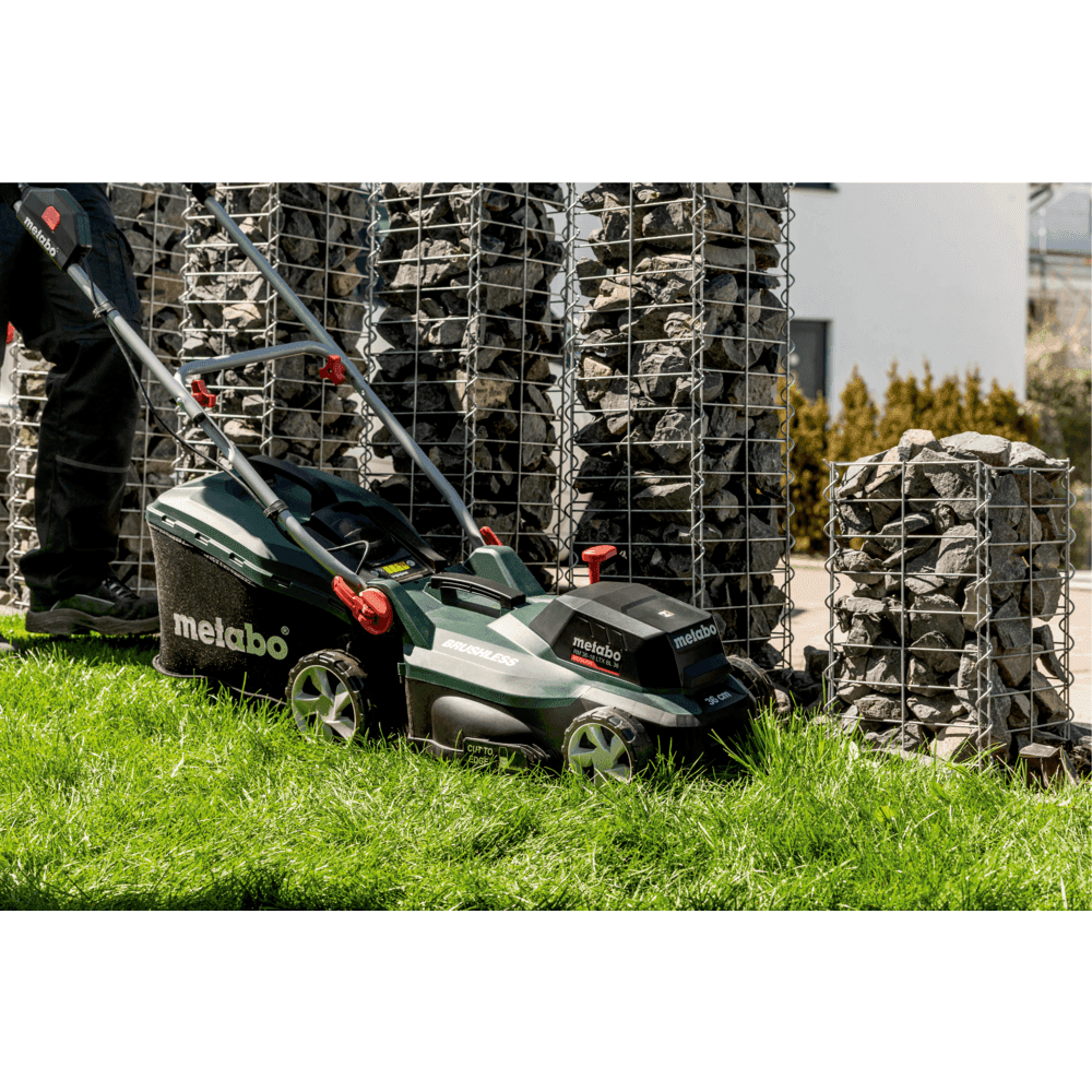 RM 36-18 LTX BL 36 (601716850) Akku-Rasenmäher 3