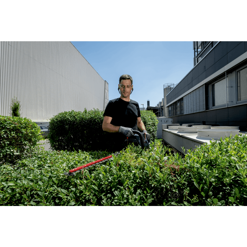 HS 18 LTX BL 65 (601723850) Akku-Heckenschere 2