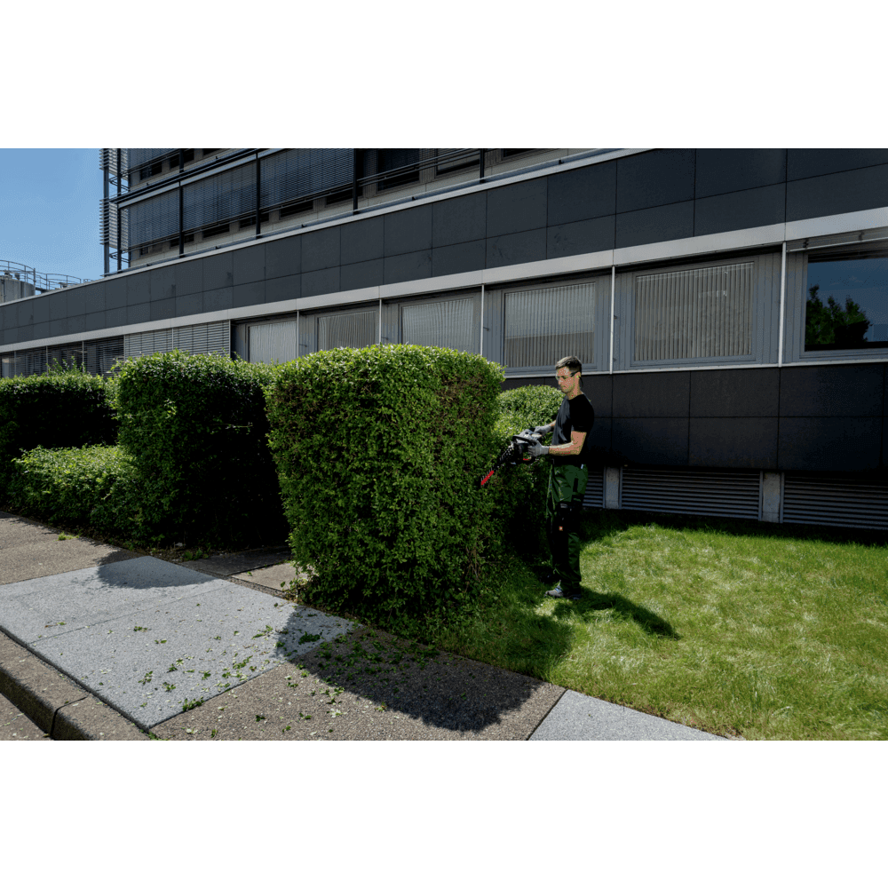 HS 18 LTX BL 65 (601723850) Akku-Heckenschere 9
