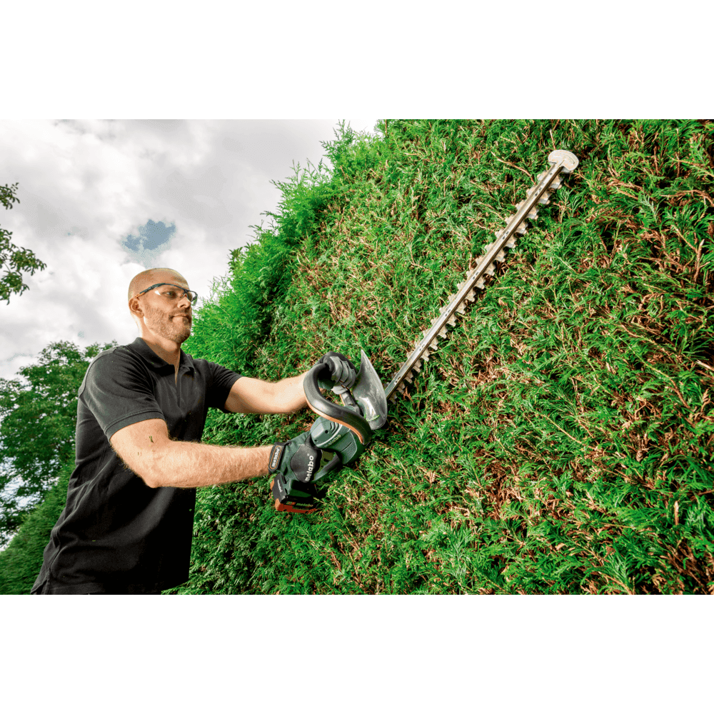 AHS 18-55 V (600463850) Cordless hedge trimmer 5