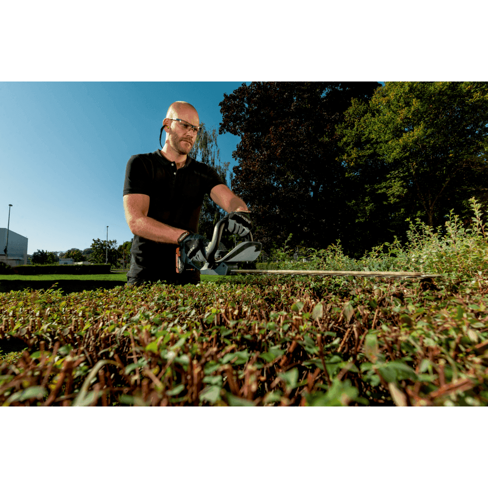 AHS 18-55 V (600463850) Cordless hedge trimmer 6