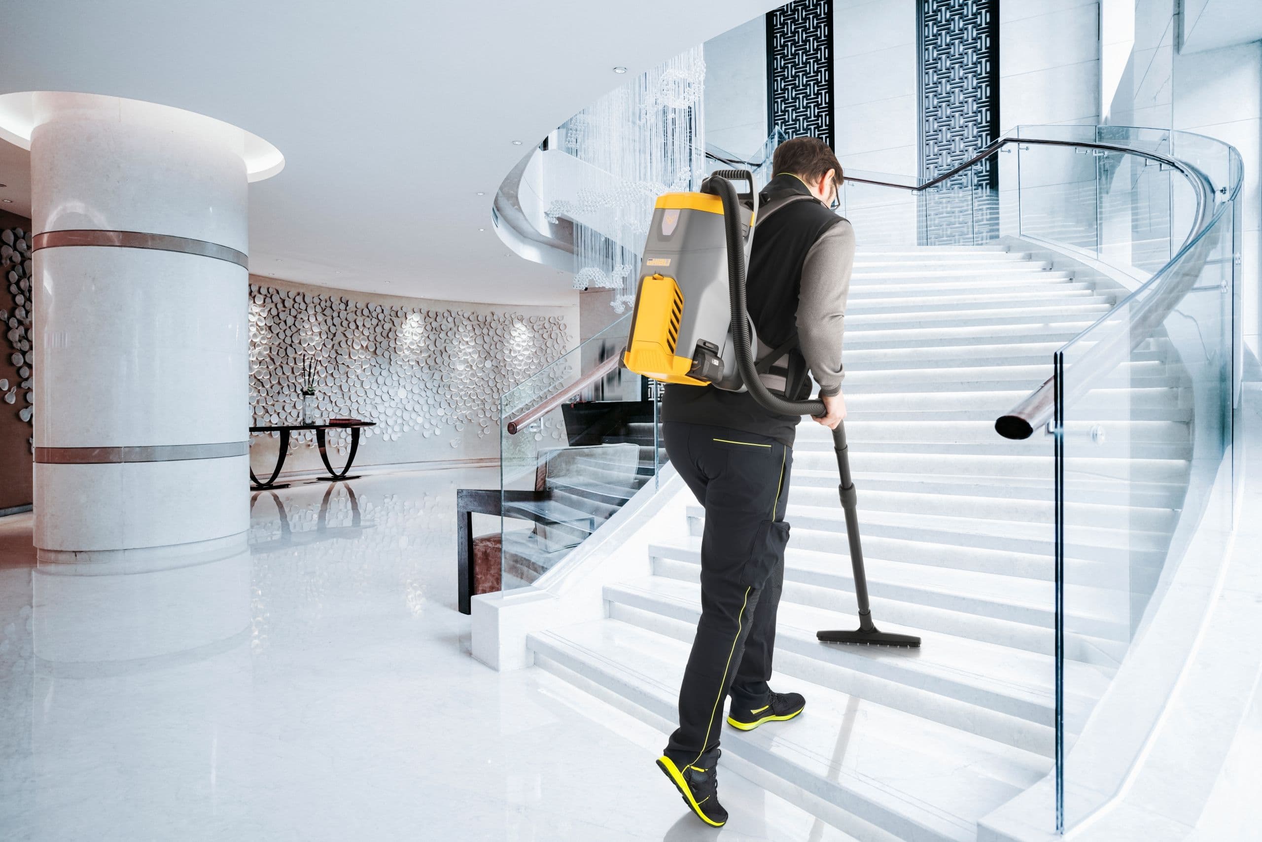 Ghibli_Voyager 4 BC Lithium - stairs.jpg